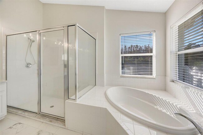 Building Photo - 19026 Fishermans Bend Dr