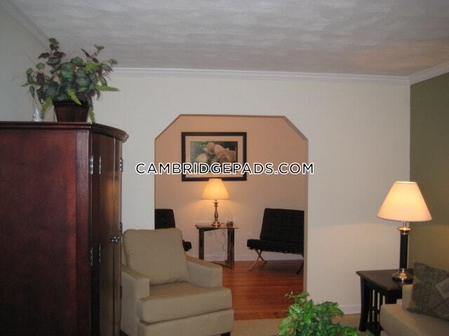 Building Photo - 60 Brattle St