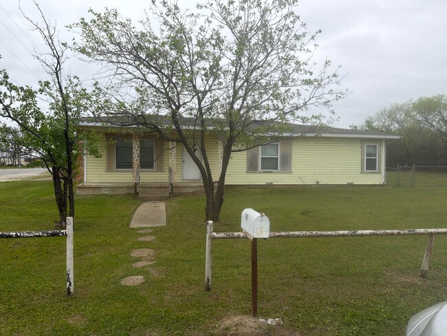 Building Photo - 101 E Colorado St