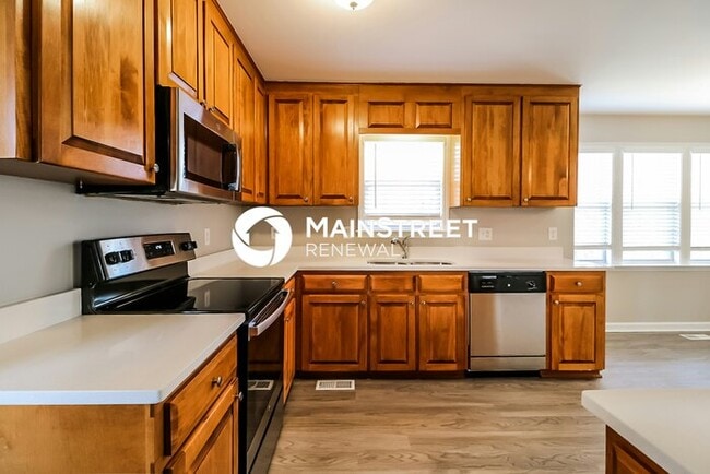 Building Photo - 3 Bedroom Pet-Friendly Home in Willow Spring, NC with Main Street Renewal