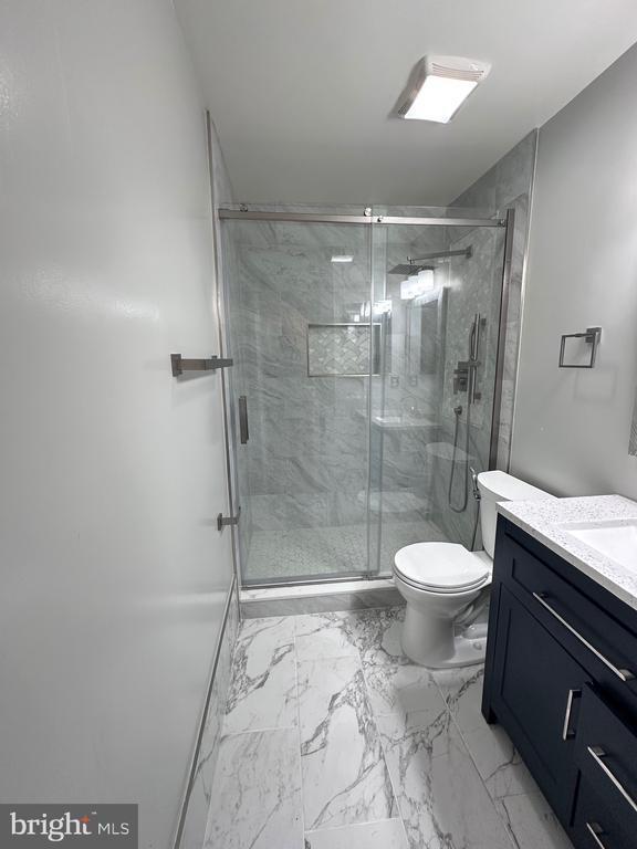 Building Photo - 783 Vanderbilt Terrace SE