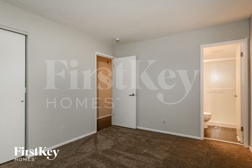 Building Photo - 10522 Copperfield Dr