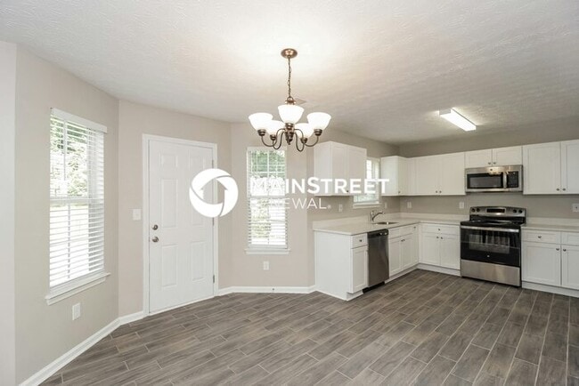 Building Photo - 4 Bedroom Pet-Friendly Home in Union City,...