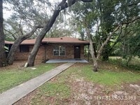 Building Photo - 2103 Colmar Ave