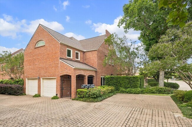 Building Photo - 6013 Inwood Dr