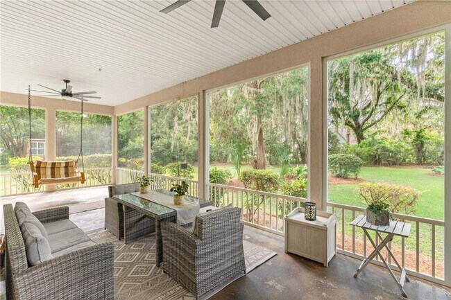 Building Photo - 111 Chinquapin Dr