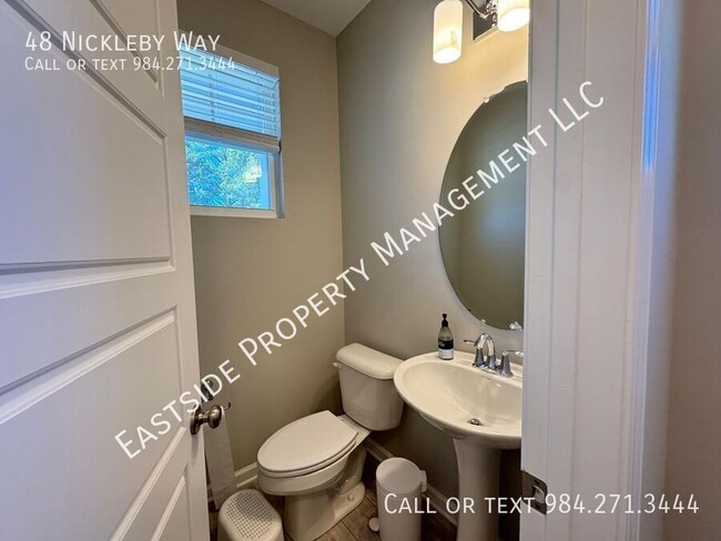 Building Photo - 48 Nickleby Wy
