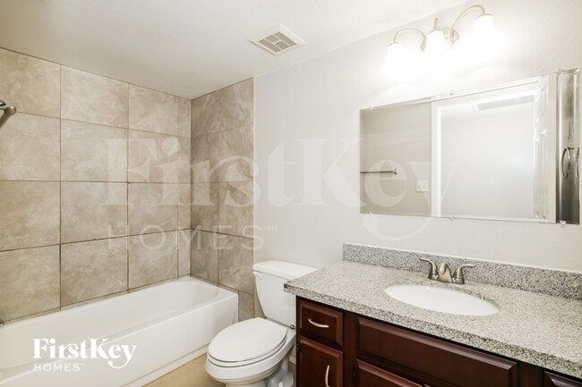 Building Photo - 6025 W Evans Dr