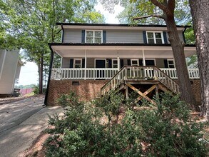 Building Photo - Recently Remodeled 3BD, 2.5BA Raleigh Town...