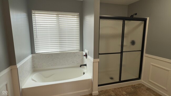 Building Photo - 2244 McGregor Ct