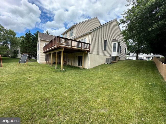 Building Photo - 25869 Flintonbridge Dr