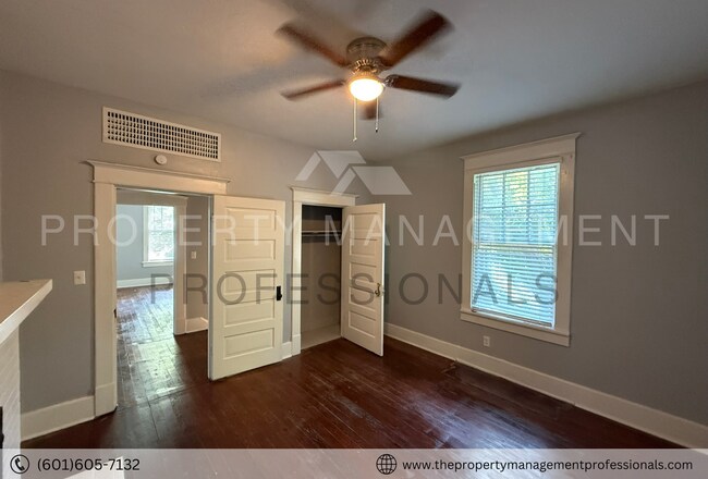 Building Photo - 1123 Harrison St
