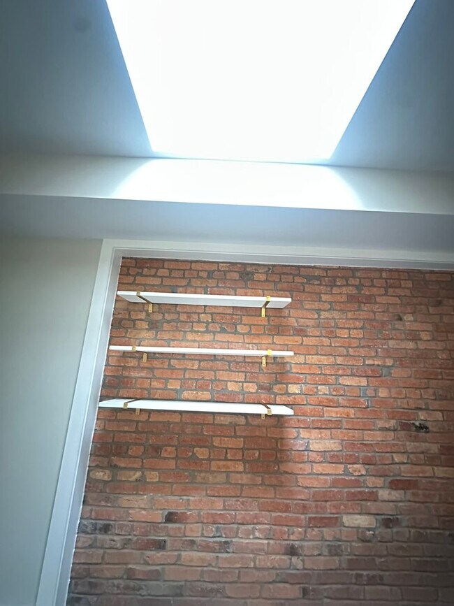 Building Photo - Modern 2 Bedroom, 2 Bathroom Penthouse with Parking in Historic LeDroit Park