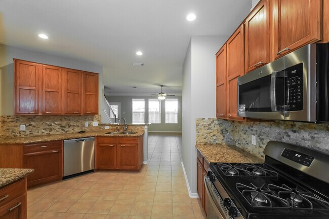 Building Photo - 19422 Hillside Springs Cir