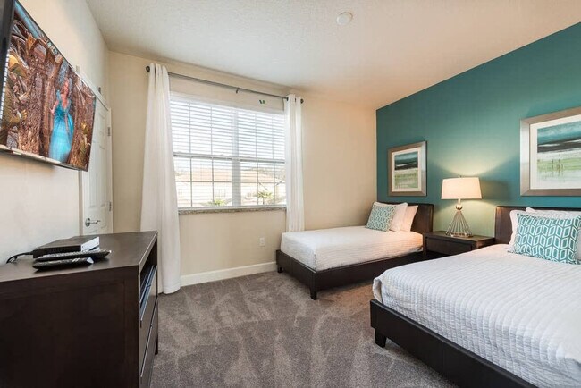 Building Photo - 1425 Retreat Cir