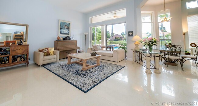 Building Photo - 10849 Bal Harbor Dr