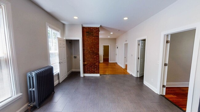 Building Photo - 111 Blake St