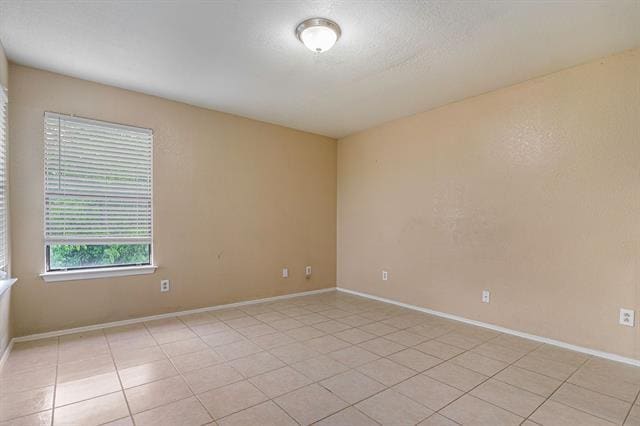 Building Photo - 10359 Chelmsford Dr