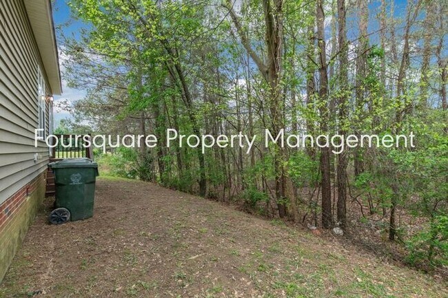 Building Photo - Single Family Home| 1st Floor Master Bedro...