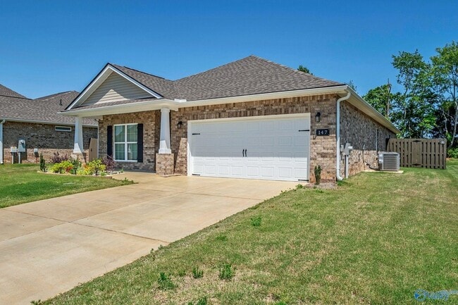 Building Photo - 147 Ivy Vine Dr