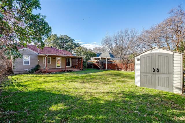 Building Photo - 4224 Donnelly Ave