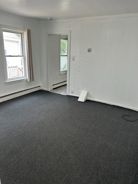 Building Photo - 4 Quigley Ct