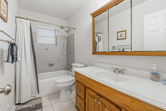 Building Photo - 141 E Exeter St