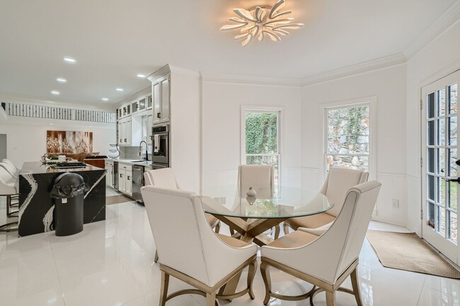 Building Photo - Furnished Estate Home - Double Curved Stairway - Marble Floors - Waterfall Island