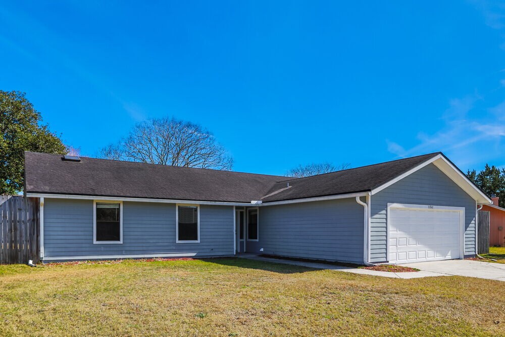 Building Photo - 11041 Losco Jct Dr