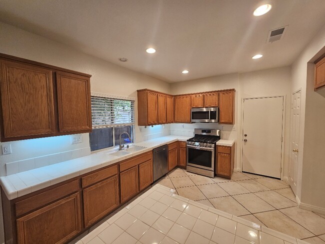 Building Photo - 8713 Springside Ct