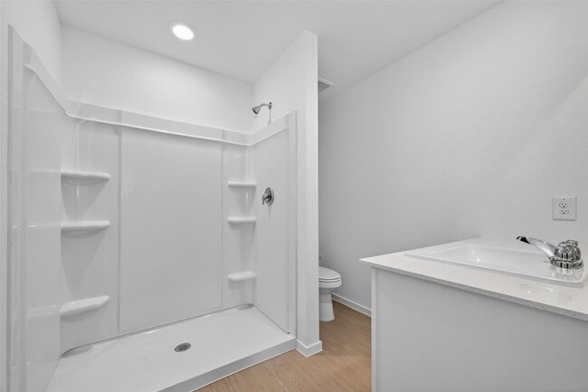 Building Photo - 16722 Spotted Oak Dr
