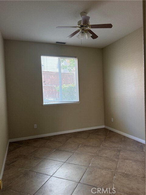Building Photo - 5934 Greyville Pl