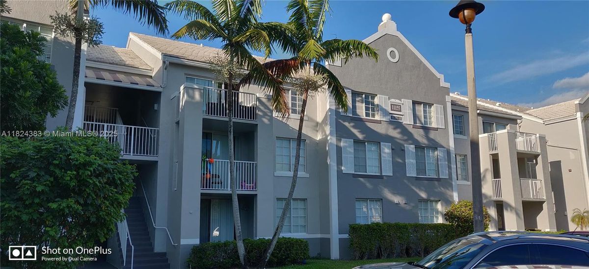 Building Photo - 11155 SW 5th Pl