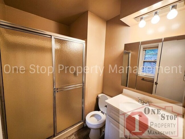 Building Photo - Great 3 bedroom, 2 bath home in Independence!