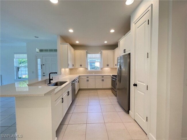 Building Photo - 8217 Lucello Terrace W