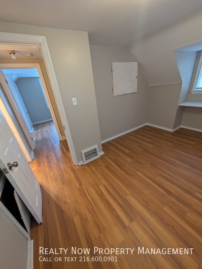 Building Photo - 21771 Morris Ave