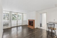 Interior Photo - 4230 S Centinela Ave