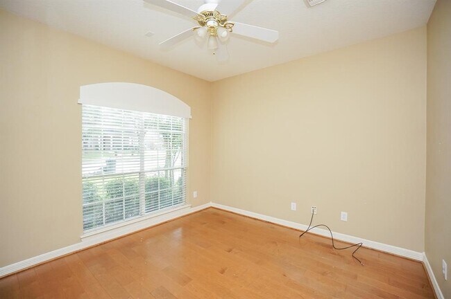 Building Photo - 5815 Coral Springs Ct