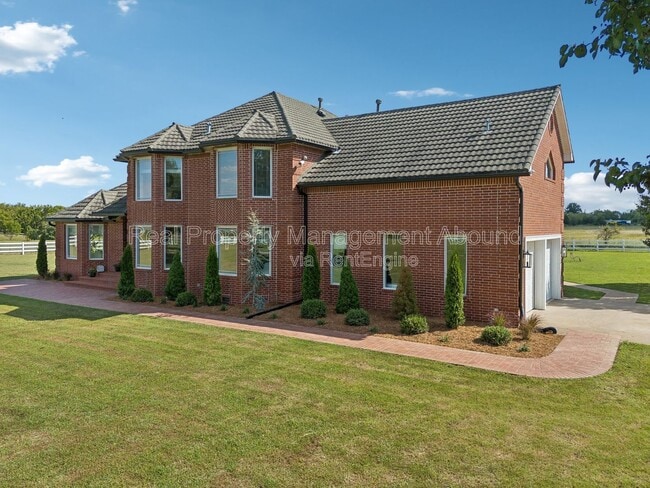 Building Photo - 6202 E 191st St S