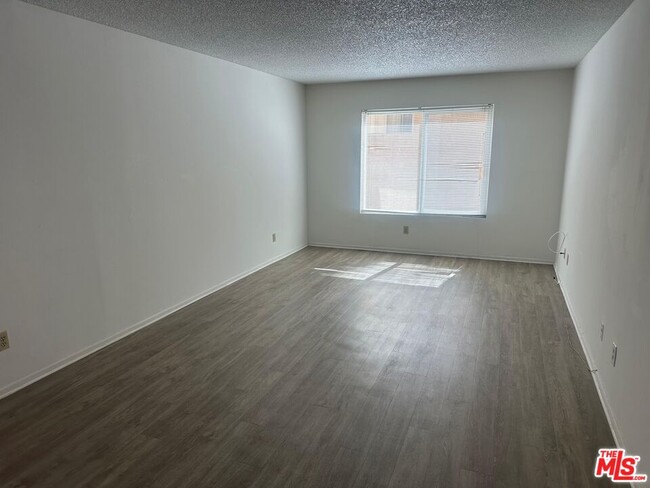 Building Photo - 3600 Bagley Ave