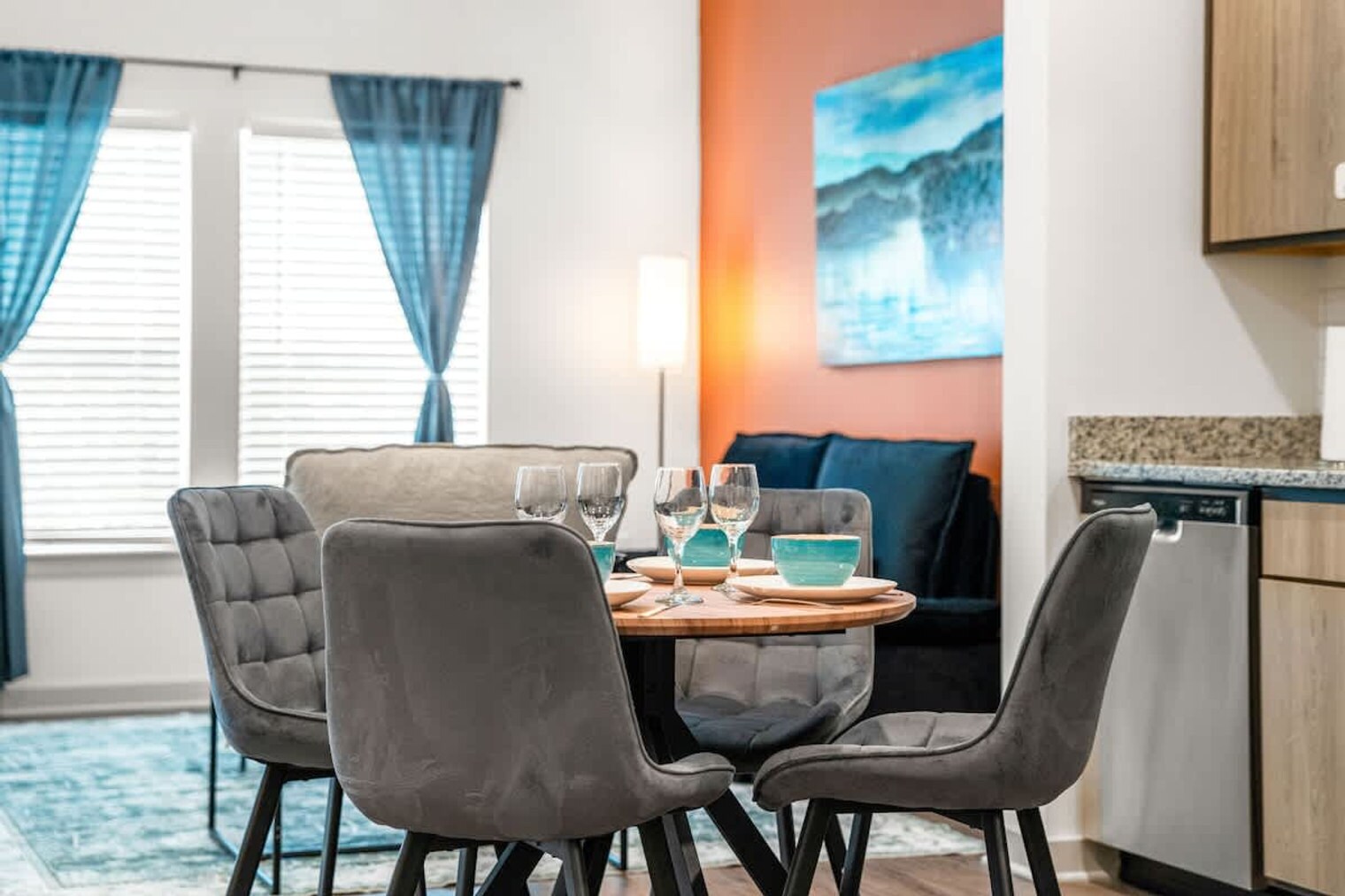 Building Photo - 14541 Star Water Rd