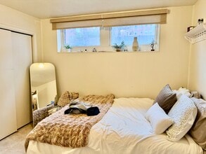 Building Photo - 50 Parkman St