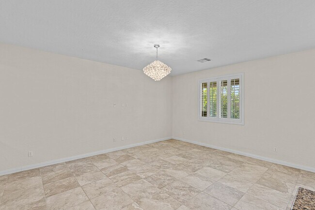 Building Photo - Beautiful West Vegas Home With Next Gen Suite