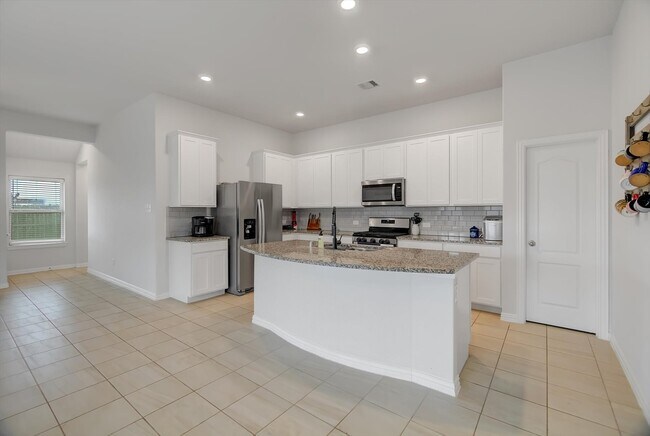 Building Photo - 3334 Tug Wy