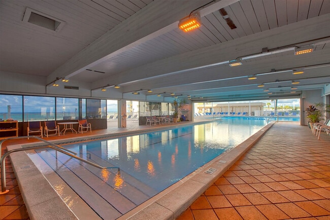 Building Photo - 23223 Front Beach Rd