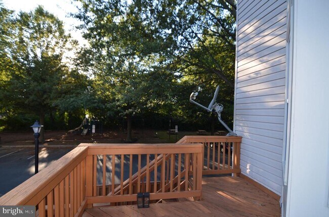Building Photo - 2946 Saxon Flowers Dr