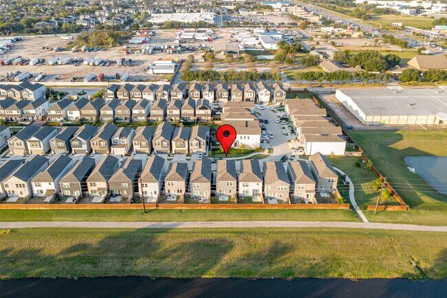 Building Photo - 14719 Silent Gulf Ave