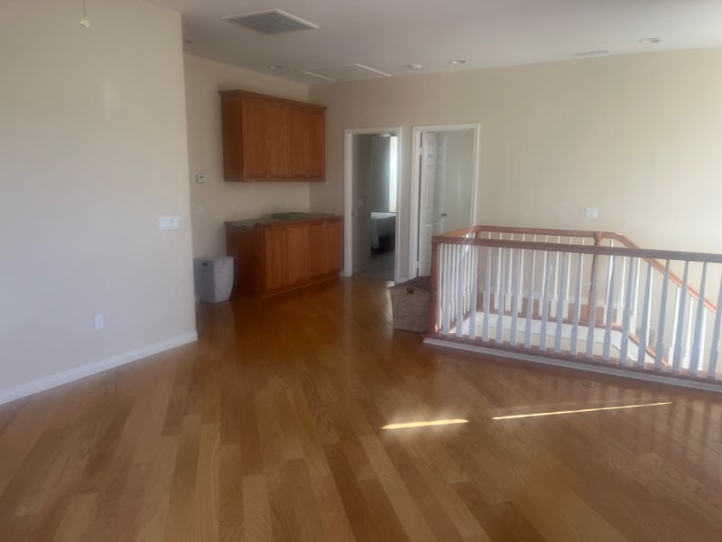 Building Photo - 3047 Bridgehampton Way
