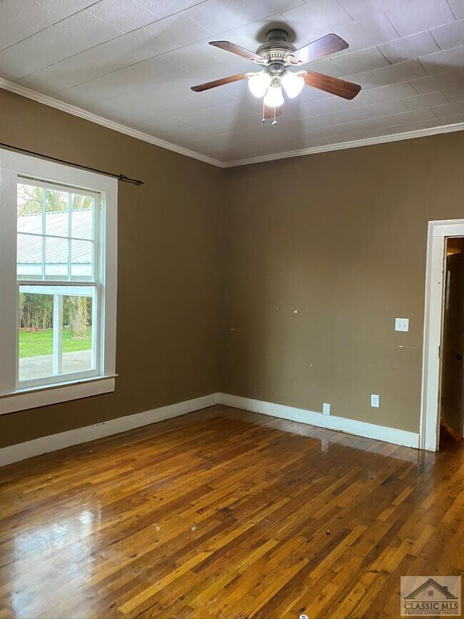 Building Photo - 5500 Price Mill Rd