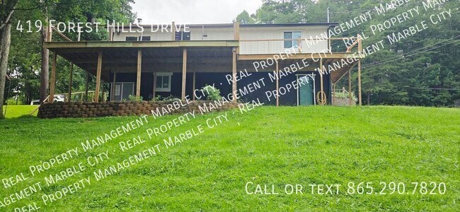 Building Photo - 419 Forest Hills Dr